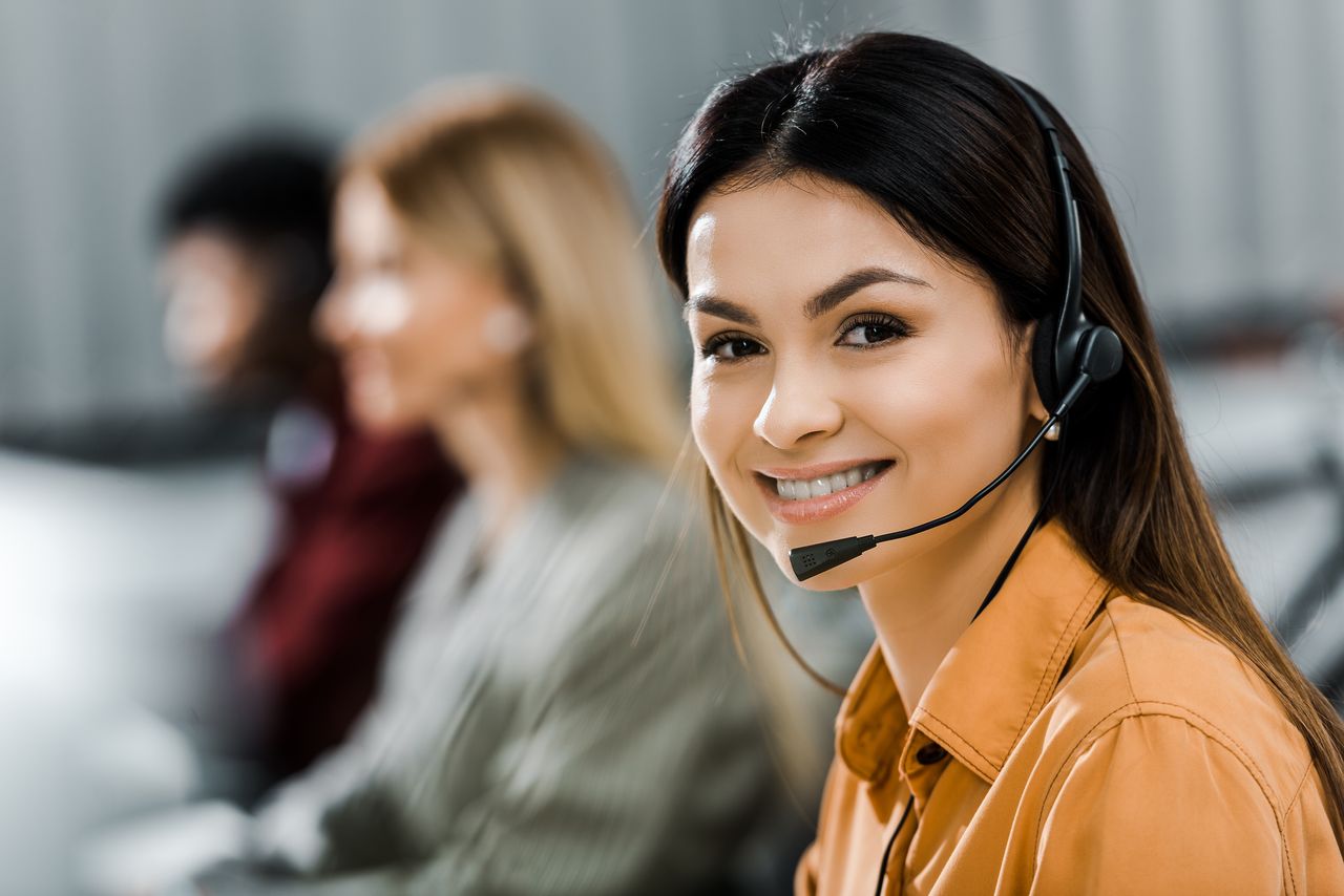 Cloud-Telefonanlage im Vergleich zur Hardware – welche Lösung passt zu Ihrem KMU?